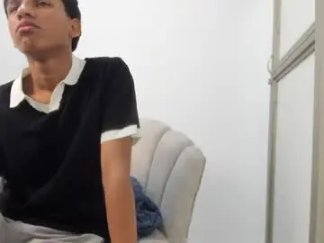Chaturbate Live Porn of stiven_cum2