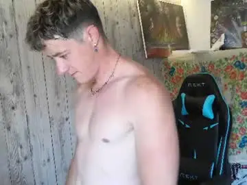 Chaturbate Live Porn of frenchhornybibs