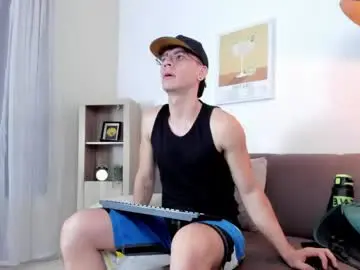 Chaturbate Best live sex cam show of evans_lubov