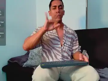 Chaturbate Live Porn of lucio__fox