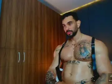 Chaturbate Private Sex Chat of massimo_visconti