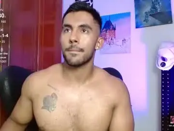 Chaturbate Free Porn Cam of romanpearce_