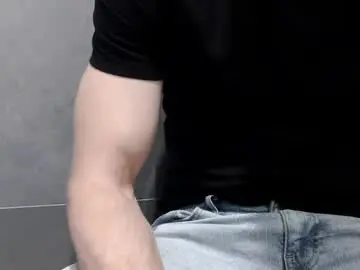Chaturbate Sex Chat of m4dh4tter24