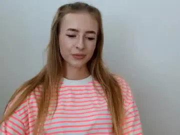 Chaturbate Free Porn Cam of tiarasmile