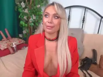 Chaturbate Live Sex of isadoradunkan