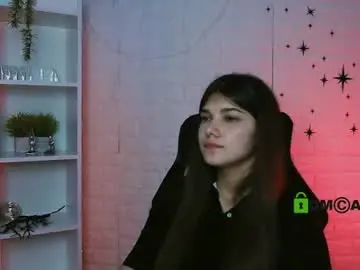 Chaturbate Live Sex Cam of jennakissu