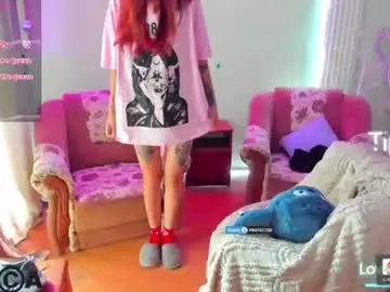 Chaturbate Free Porn Cam of lilyviolet7