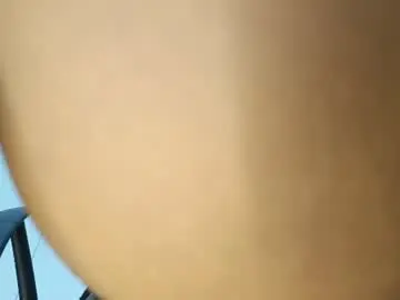 Chaturbate Live Sex of pecsblack888