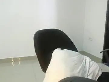 Chaturbate Watch Live Sex Cams of pecsblack888