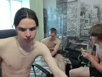 Chaturbate Live Sex Cam of sponge_bob_spencer