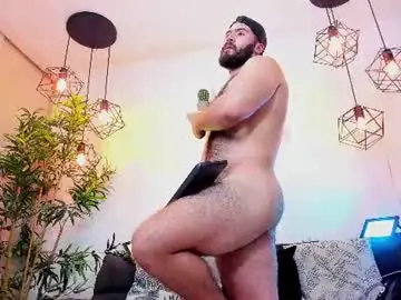 Chaturbate Free Porn Cam of sebastianvilla__