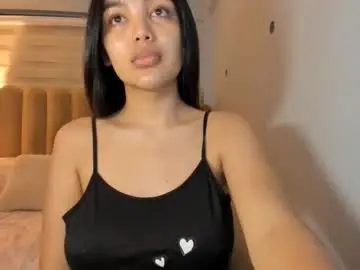 Chaturbate Live Sex Cam of belle_moonlight