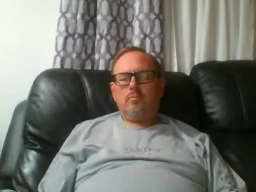 Chaturbate Live Sex Cam of freddieknuck