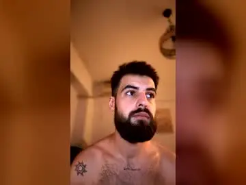 Chaturbate Private Sex Chat of hairyrobxxx