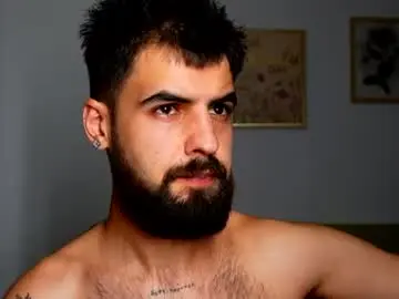 Chaturbate Live Porn of hairyrobxxx