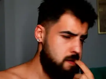Chaturbate Private Sex Chat of hairyrobxxx