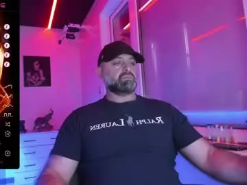 Chaturbate Live Porn of magabear
