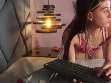 Chaturbate Adult Webcams of ammy_durand
