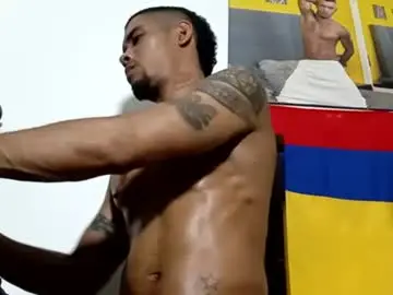 Chaturbate Live Porn of lucascastrohot