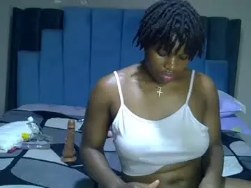 Chaturbate Live Sex of melanin_moon