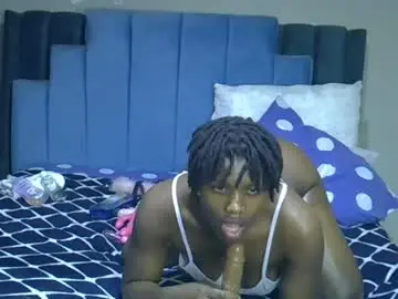 Chaturbate Nude Webcam of melanin_moon