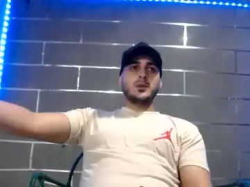 Chaturbate Nude Webcam of alessandrobooy