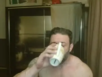Chaturbate Live Sex Cam of stevebulkzor
