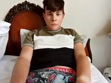 Chaturbate Free Live Porn of michaeltwinkboy