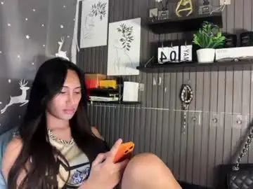 Chaturbate Live Sex of bitchyfarrah_moores
