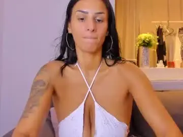 Chaturbate Adult Webcam of alphaqueenx