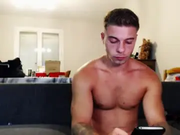 Chaturbate Live Sex Cam of elkafit28