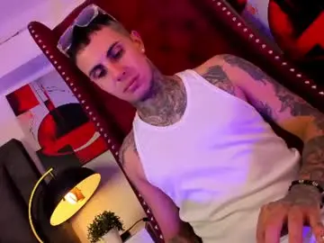 Chaturbate Live Sex Cam of kael_calle