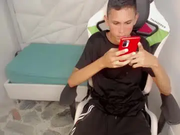 Chaturbate Sex Cam of sombra_18
