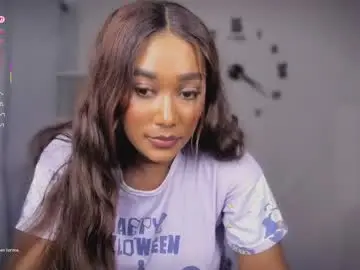 Chaturbate Live Sex Cam of alessia_anderson07