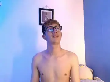 Chaturbate Live Sex of erik_golden_