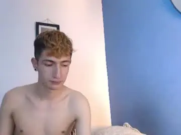 Chaturbate Watch Live Sex Cams of erik_golden_