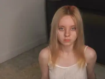 Chaturbate Watch Live Sex Cams of seebunny
