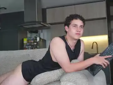Chaturbate Best live sex cam show of theohawke_