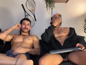 Chaturbate Adult Webcams of aaron_wheel
