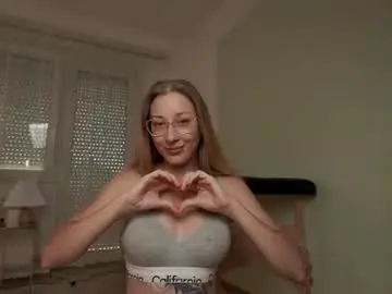 Chaturbate Adult Video Chat of foxeslovefoxes