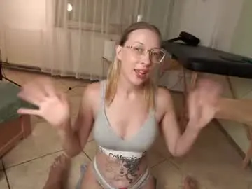 Chaturbate Adult Webcams of foxeslovefoxes