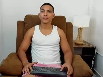 Chaturbate Free Live Porn of chris_arthus