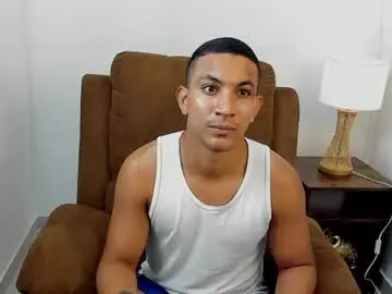 Chaturbate Adult Video Chat of chris_arthus