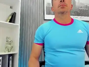 Chaturbate Best live sex cam show of juank_fit45