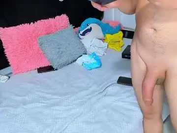Chaturbate Nude Webcam of big_dicktop23