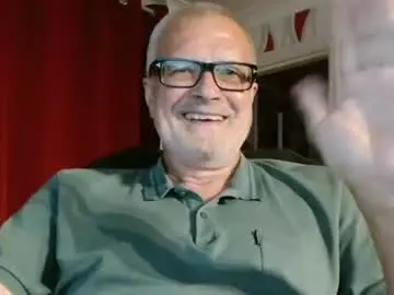 Chaturbate Free Porn Cam of daddiescockforyou