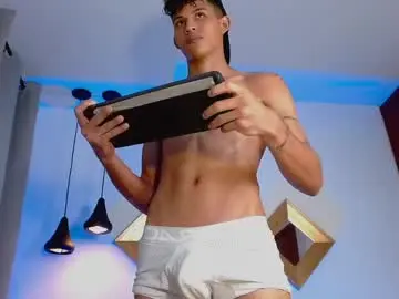 Chaturbate Sex Chat of kamisuarezz