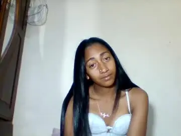 Chaturbate Nude Webcam of belle_annah