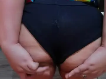 Chaturbate Live Sex Cam of selenablairx
