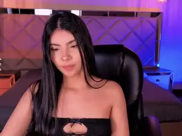Chaturbate Free Porn Cam of mialaurence_